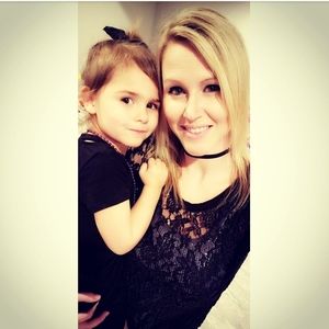 Meet your Posher, Leah